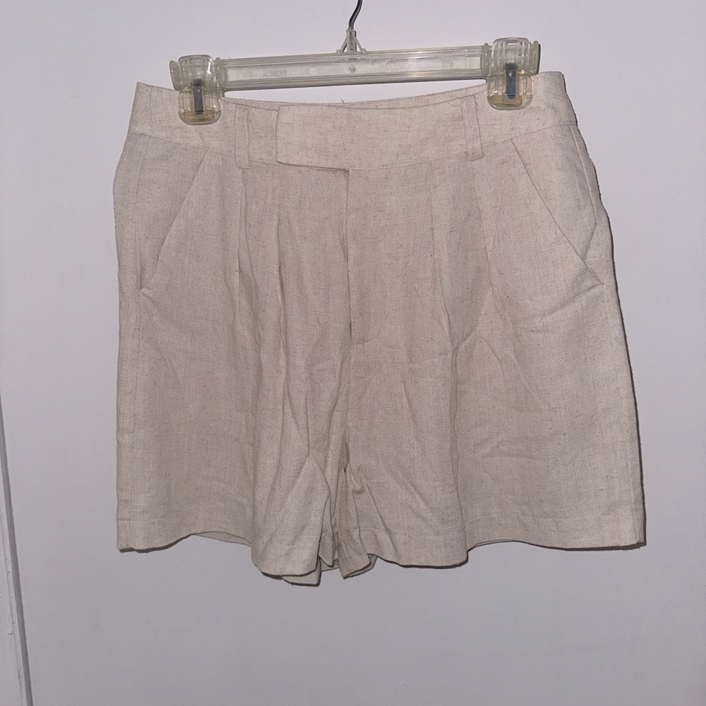 Women's Linen Shorts
